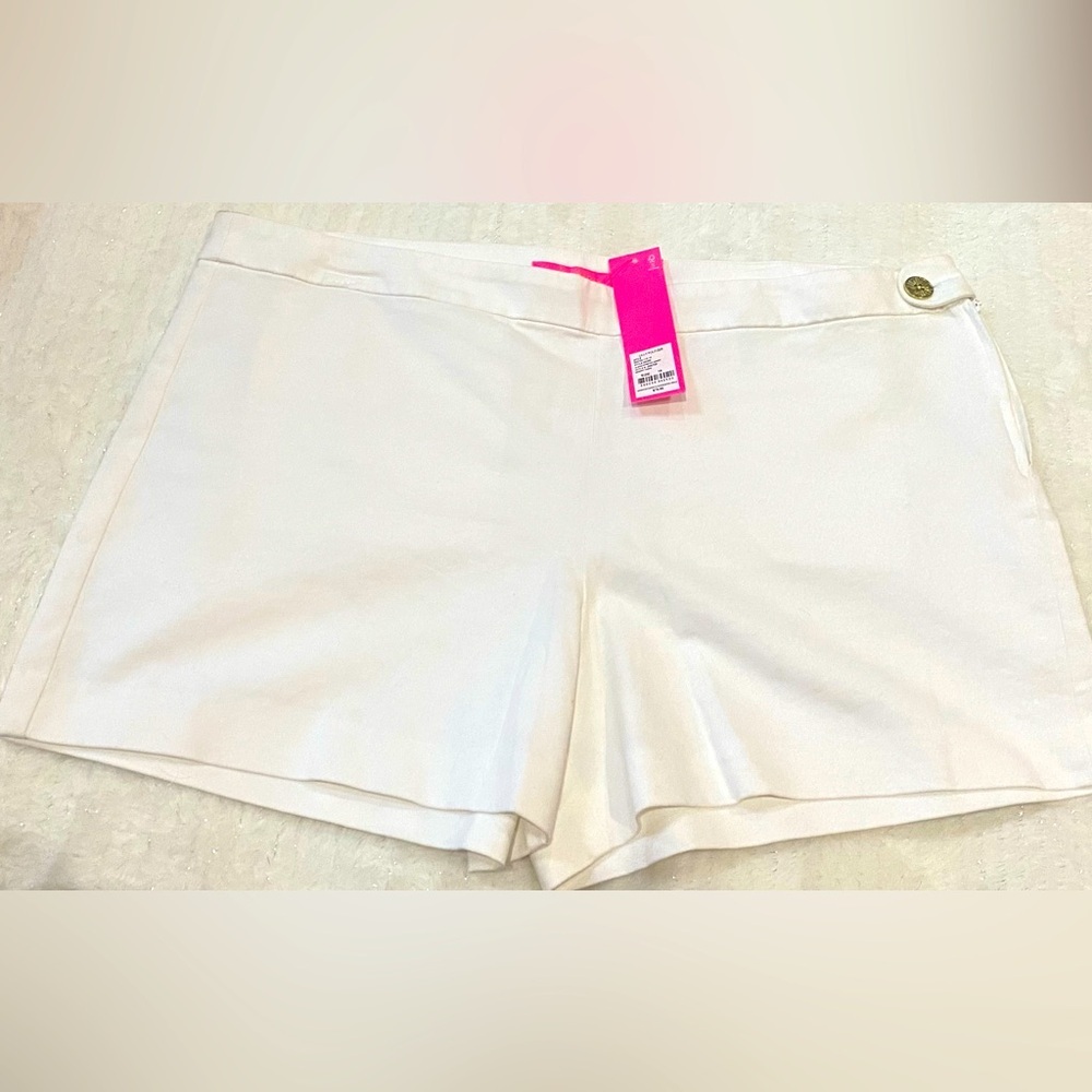 NWT Lilly Pulitzer ALESSI STRETCH SHORTS white size 16